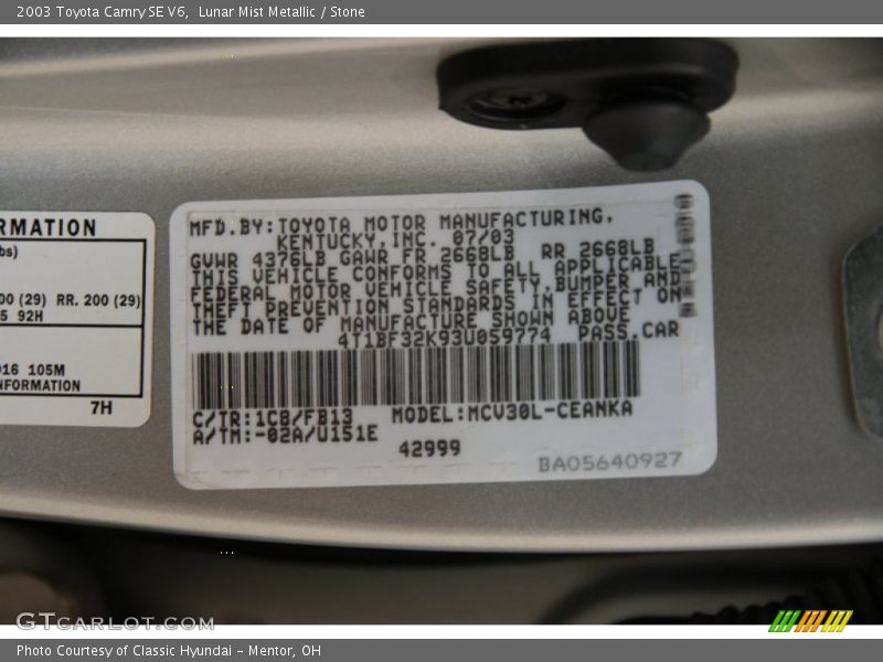 Lunar Mist Metallic / Stone 2003 Toyota Camry SE V6