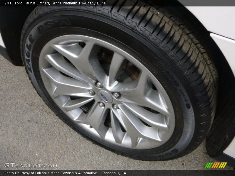 White Platinum Tri-Coat / Dune 2013 Ford Taurus Limited