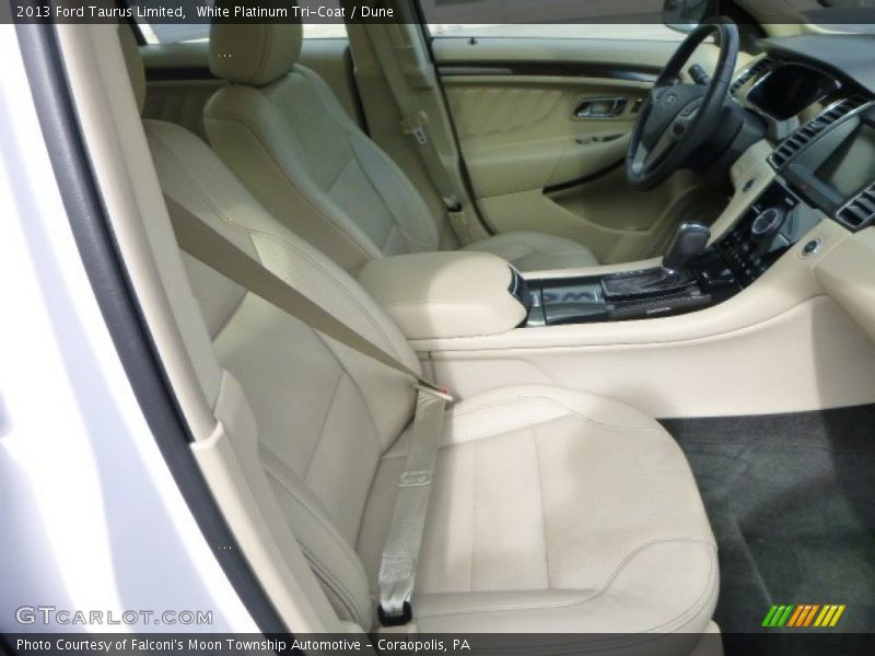 White Platinum Tri-Coat / Dune 2013 Ford Taurus Limited