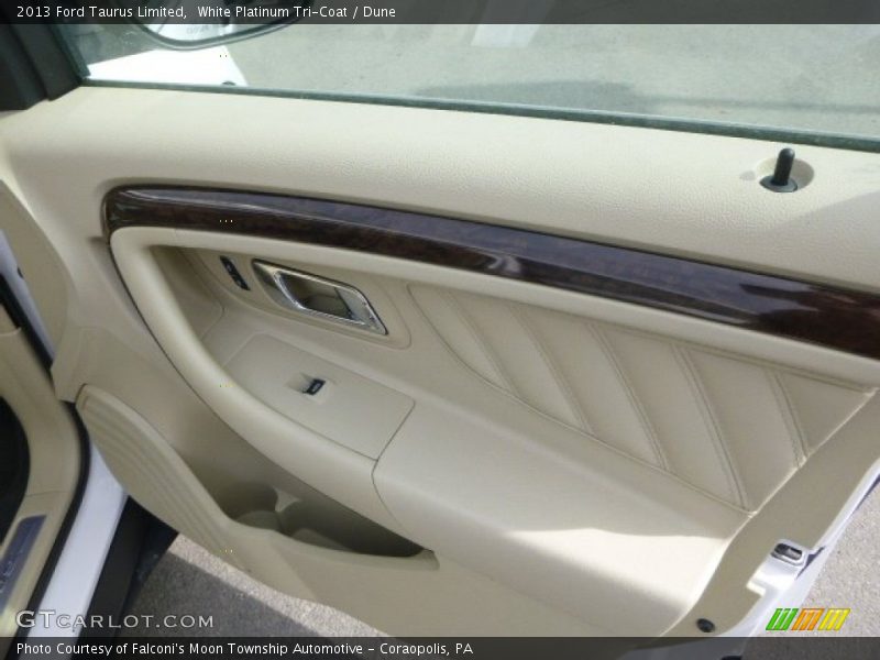 White Platinum Tri-Coat / Dune 2013 Ford Taurus Limited