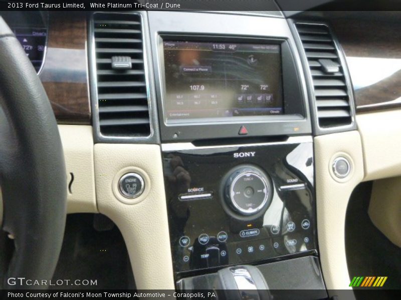 White Platinum Tri-Coat / Dune 2013 Ford Taurus Limited