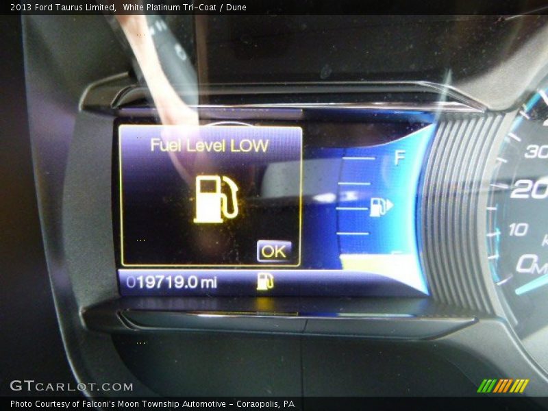 White Platinum Tri-Coat / Dune 2013 Ford Taurus Limited
