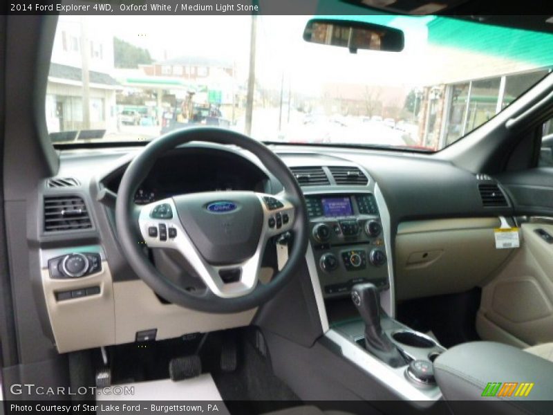 Oxford White / Medium Light Stone 2014 Ford Explorer 4WD