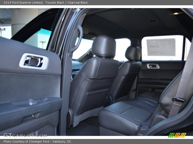 Tuxedo Black / Charcoal Black 2014 Ford Explorer Limited