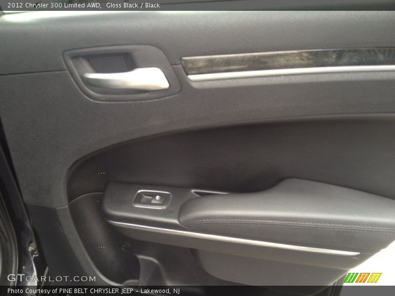Gloss Black / Black 2012 Chrysler 300 Limited AWD