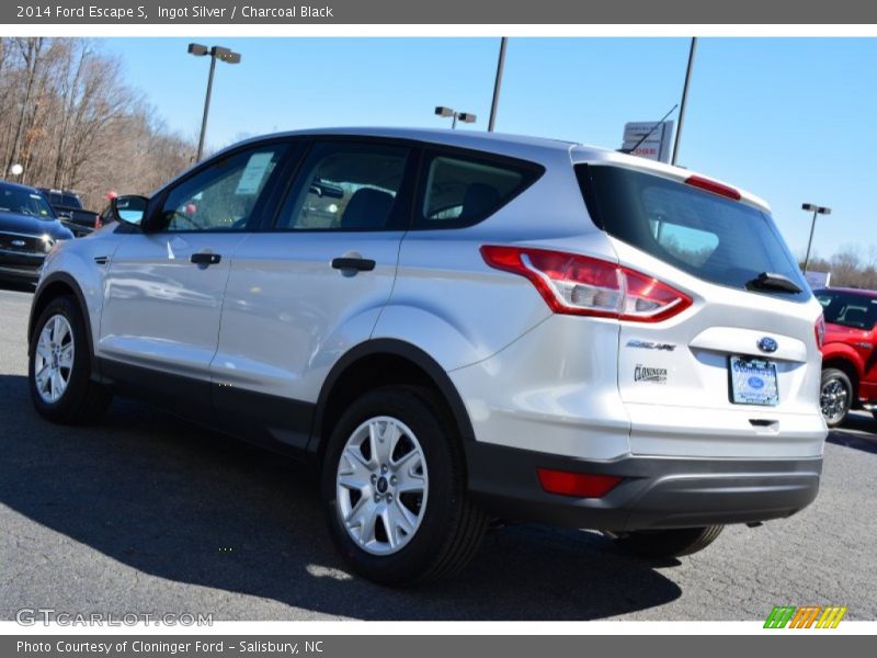 Ingot Silver / Charcoal Black 2014 Ford Escape S