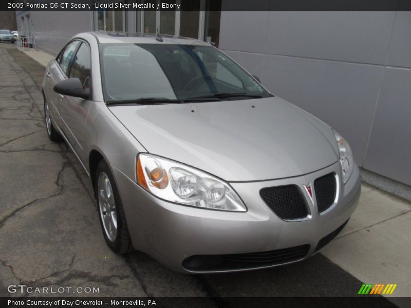 Front 3/4 View of 2005 G6 GT Sedan