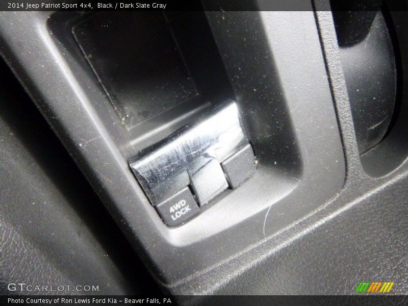 Black / Dark Slate Gray 2014 Jeep Patriot Sport 4x4