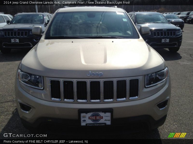 Cashmere Pearl / New Zealand Black/Light Frost 2014 Jeep Grand Cherokee Laredo 4x4