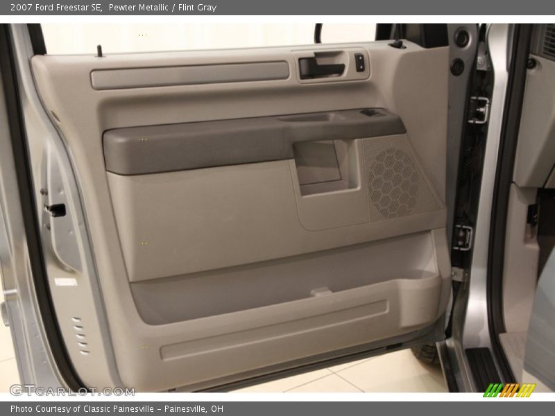 Pewter Metallic / Flint Gray 2007 Ford Freestar SE
