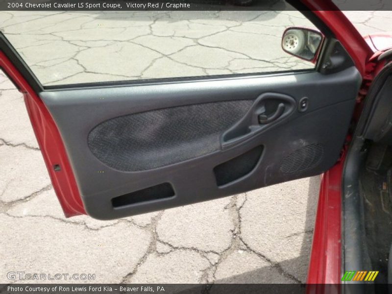 Victory Red / Graphite 2004 Chevrolet Cavalier LS Sport Coupe