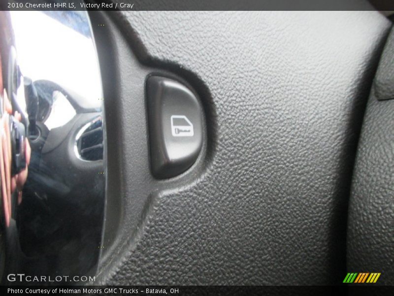 Victory Red / Gray 2010 Chevrolet HHR LS