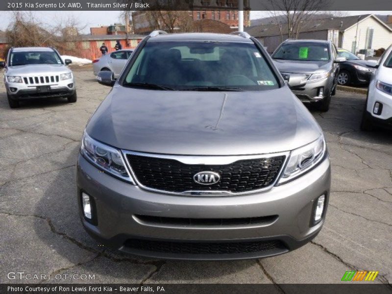 Titanium Silver / Black 2015 Kia Sorento LX AWD