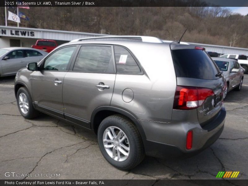 Titanium Silver / Black 2015 Kia Sorento LX AWD