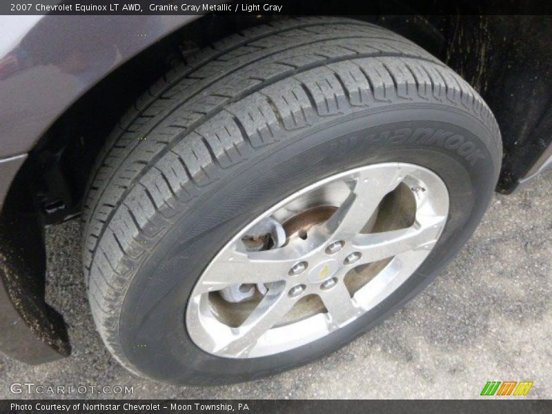 Granite Gray Metallic / Light Gray 2007 Chevrolet Equinox LT AWD