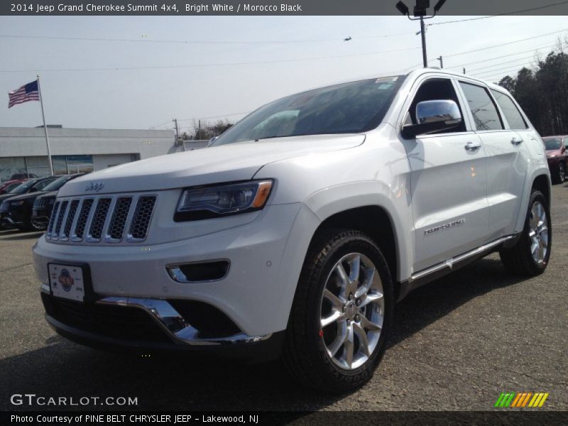 Bright White / Morocco Black 2014 Jeep Grand Cherokee Summit 4x4