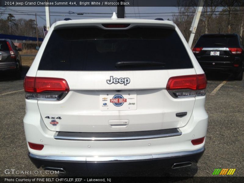 Bright White / Morocco Black 2014 Jeep Grand Cherokee Summit 4x4