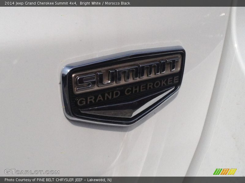 Bright White / Morocco Black 2014 Jeep Grand Cherokee Summit 4x4