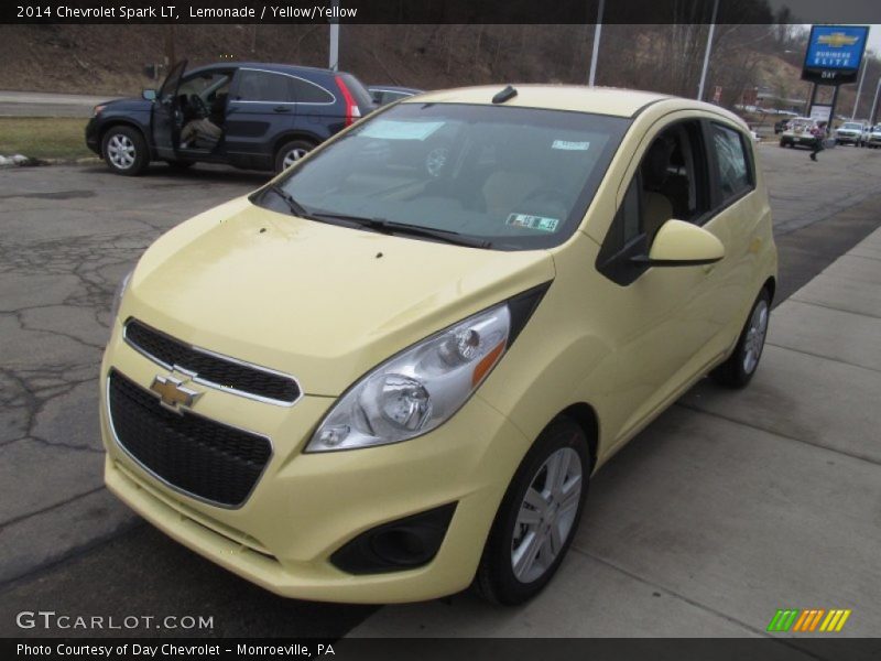 Lemonade / Yellow/Yellow 2014 Chevrolet Spark LT