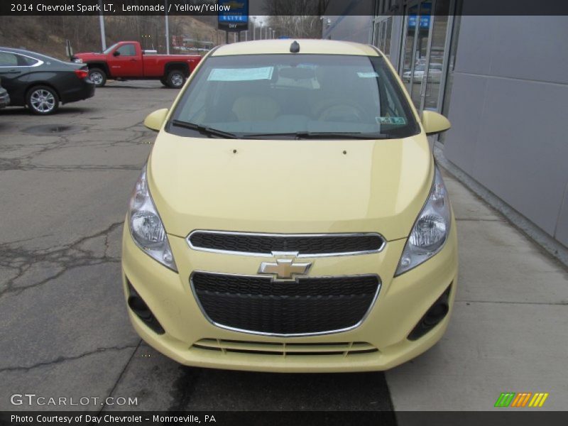 Lemonade / Yellow/Yellow 2014 Chevrolet Spark LT