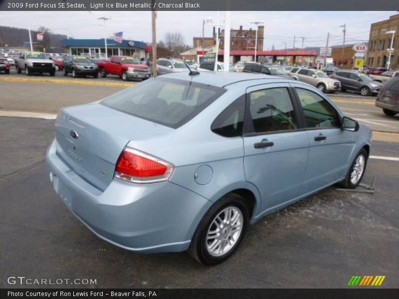 Light Ice Blue Metallic / Charcoal Black 2009 Ford Focus SE Sedan