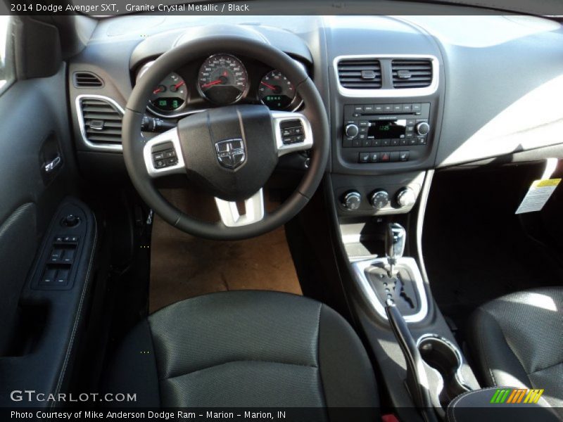 Granite Crystal Metallic / Black 2014 Dodge Avenger SXT