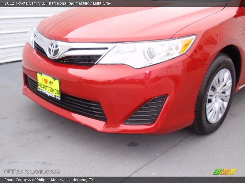 Barcelona Red Metallic / Light Gray 2012 Toyota Camry LE