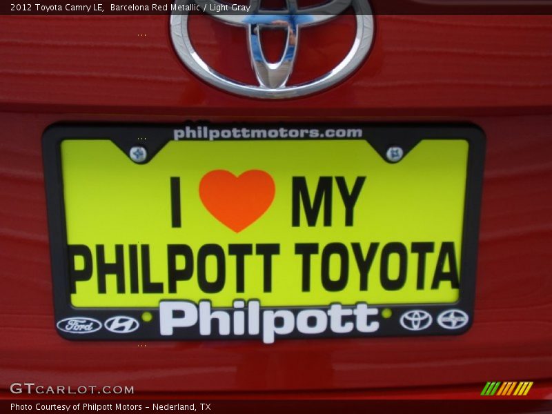Barcelona Red Metallic / Light Gray 2012 Toyota Camry LE