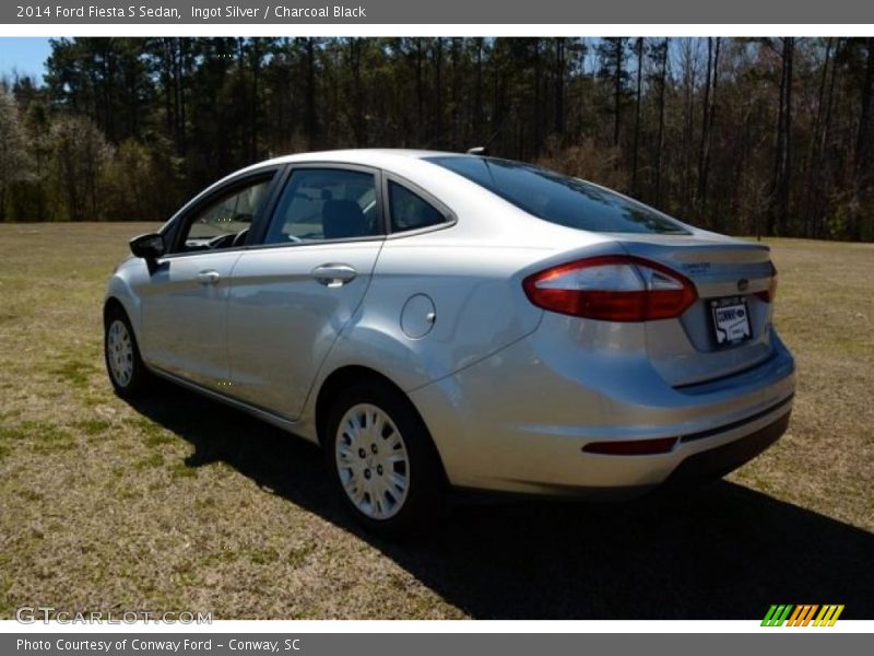Ingot Silver / Charcoal Black 2014 Ford Fiesta S Sedan