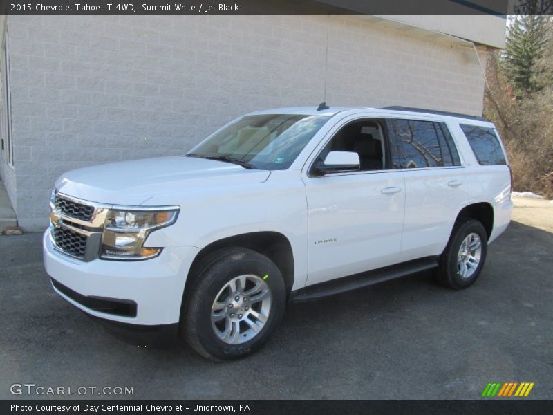 Front 3/4 View of 2015 Tahoe LT 4WD