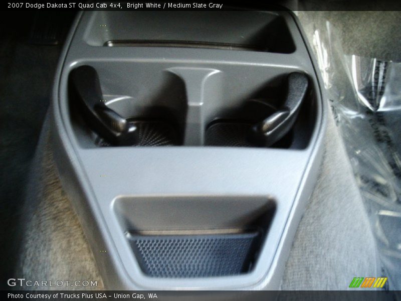 Bright White / Medium Slate Gray 2007 Dodge Dakota ST Quad Cab 4x4