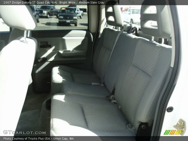 Bright White / Medium Slate Gray 2007 Dodge Dakota ST Quad Cab 4x4