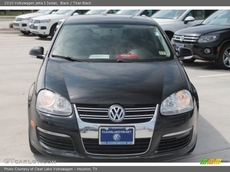 Black / Titan Black 2010 Volkswagen Jetta S Sedan