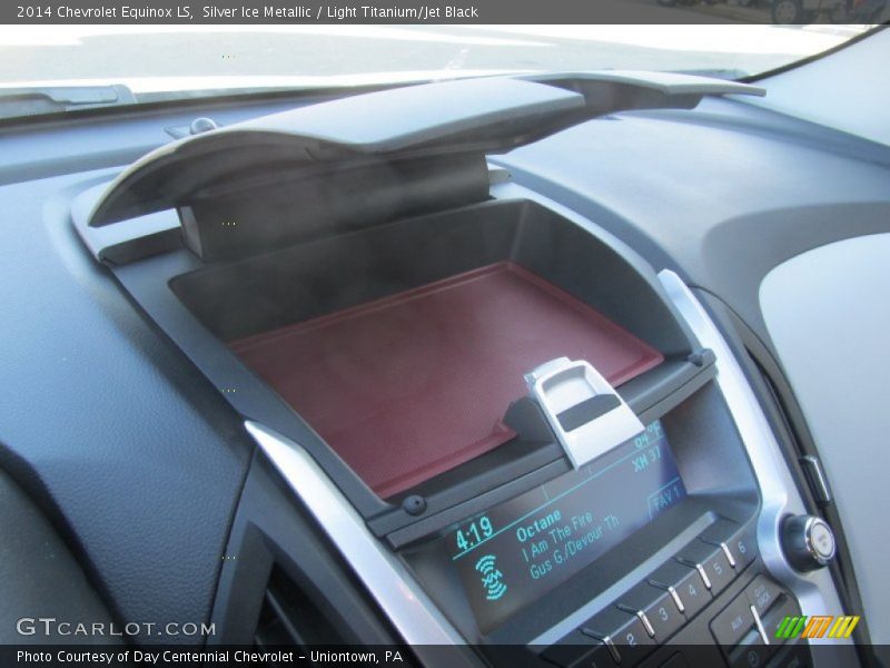 Silver Ice Metallic / Light Titanium/Jet Black 2014 Chevrolet Equinox LS