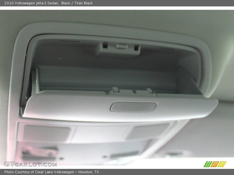 Black / Titan Black 2010 Volkswagen Jetta S Sedan