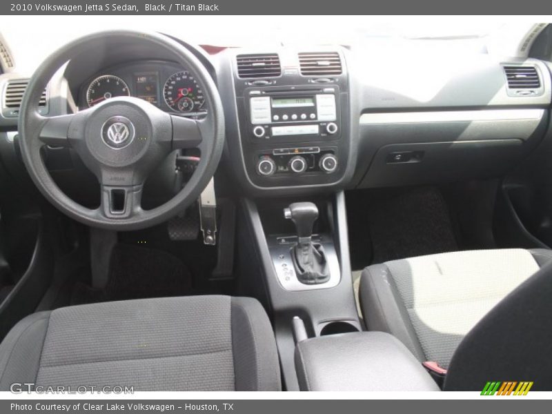 Black / Titan Black 2010 Volkswagen Jetta S Sedan
