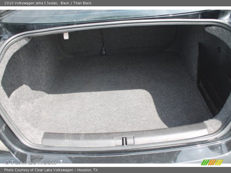 Black / Titan Black 2010 Volkswagen Jetta S Sedan