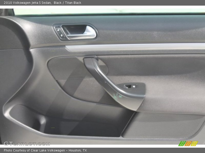 Black / Titan Black 2010 Volkswagen Jetta S Sedan