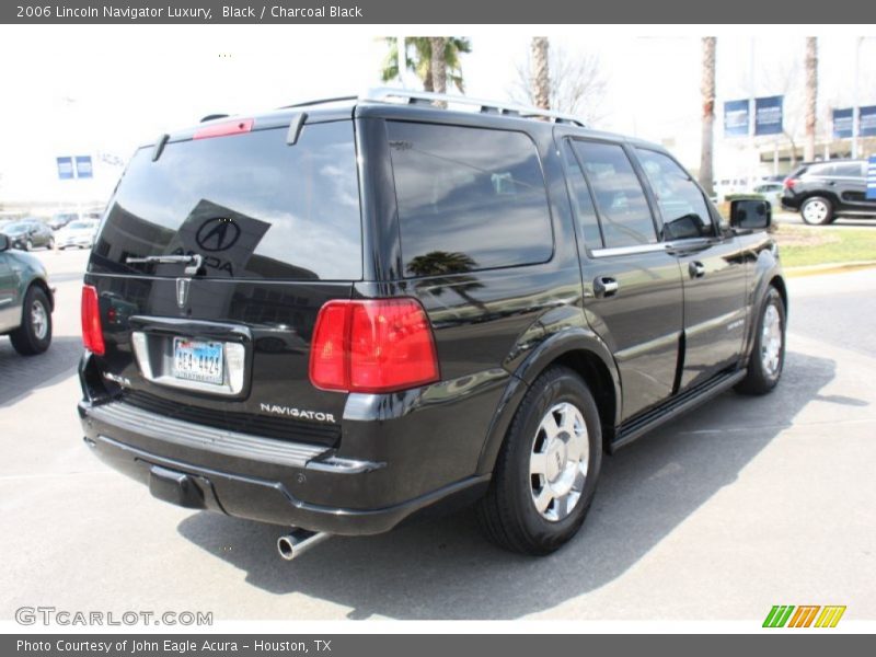 Black / Charcoal Black 2006 Lincoln Navigator Luxury