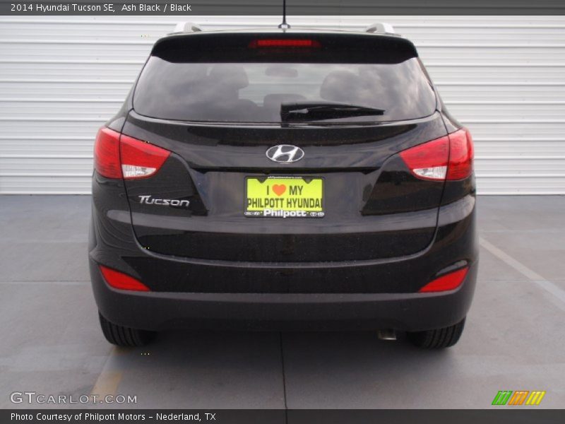 Ash Black / Black 2014 Hyundai Tucson SE