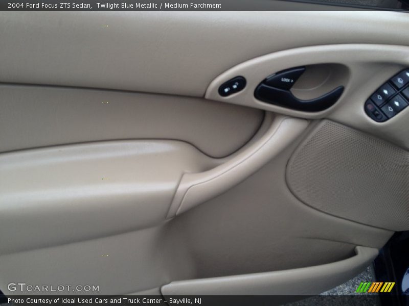 Twilight Blue Metallic / Medium Parchment 2004 Ford Focus ZTS Sedan