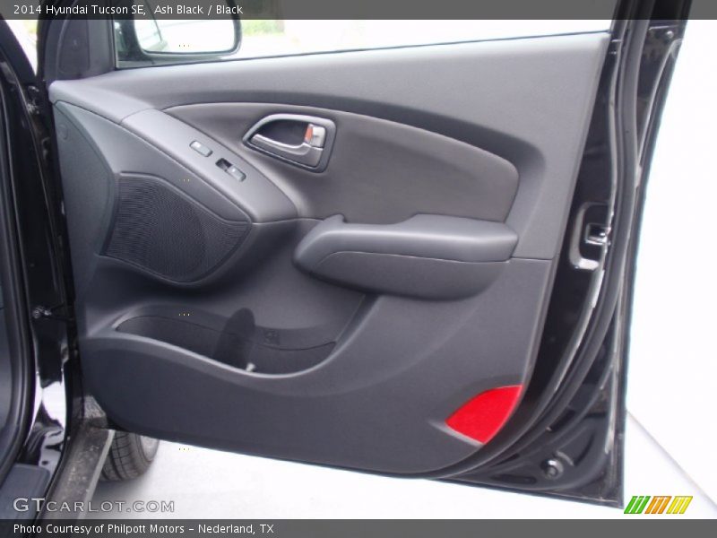 Ash Black / Black 2014 Hyundai Tucson SE