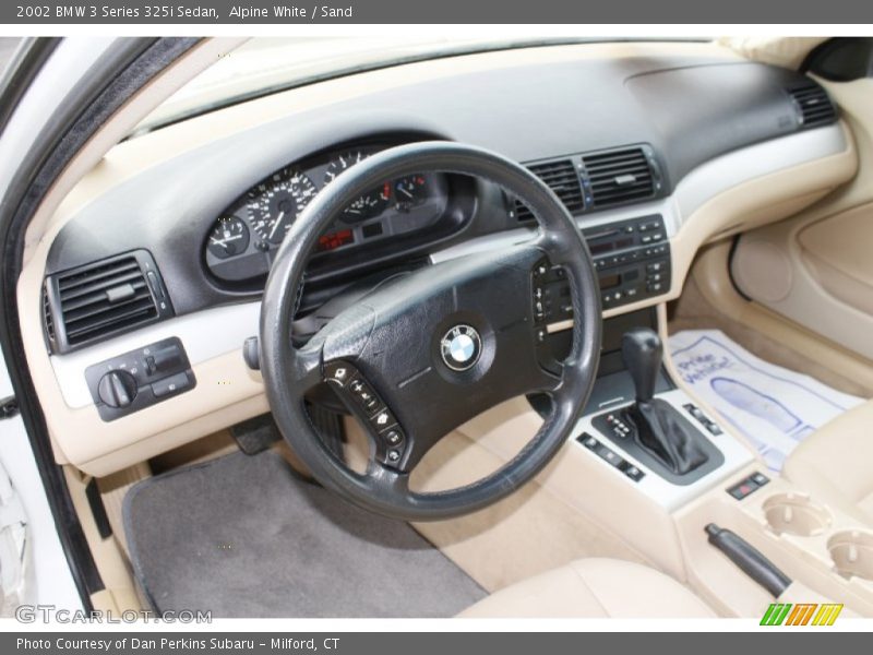 Alpine White / Sand 2002 BMW 3 Series 325i Sedan