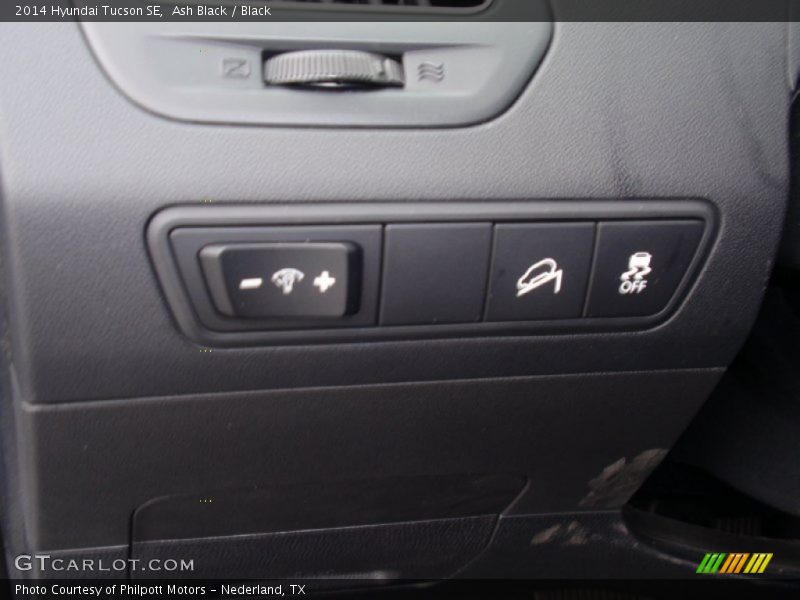 Ash Black / Black 2014 Hyundai Tucson SE