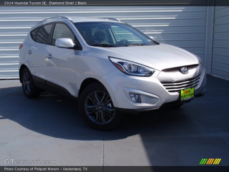 Diamond Silver / Black 2014 Hyundai Tucson SE