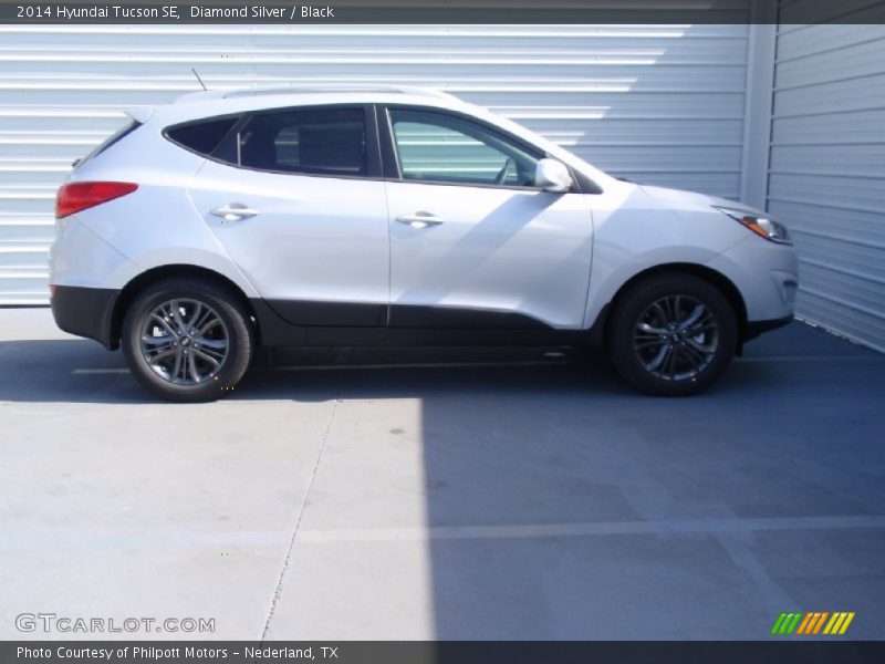 Diamond Silver / Black 2014 Hyundai Tucson SE