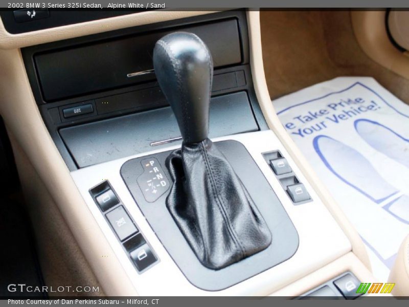 Alpine White / Sand 2002 BMW 3 Series 325i Sedan
