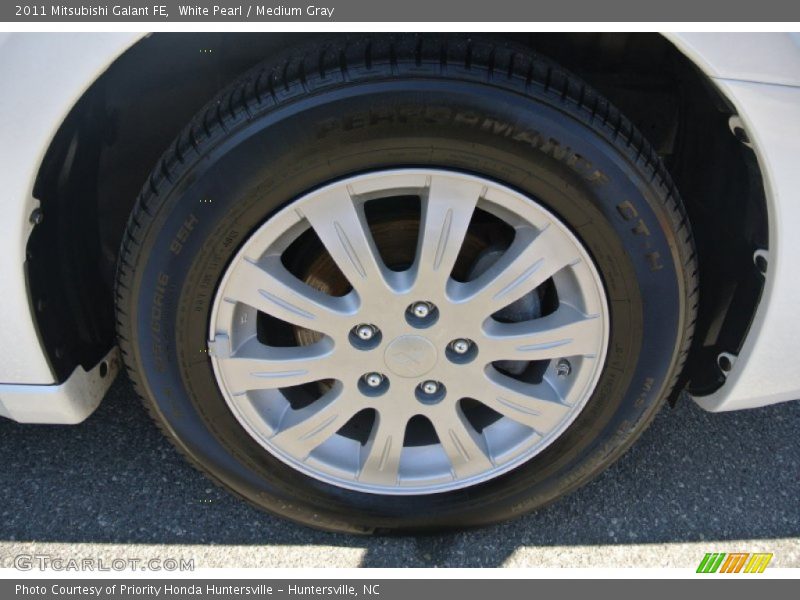 White Pearl / Medium Gray 2011 Mitsubishi Galant FE