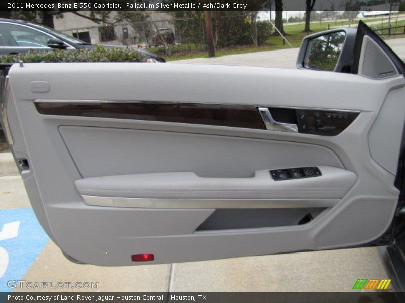 Door Panel of 2011 E 550 Cabriolet