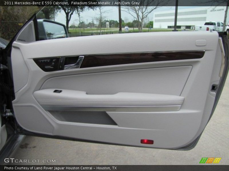 Door Panel of 2011 E 550 Cabriolet